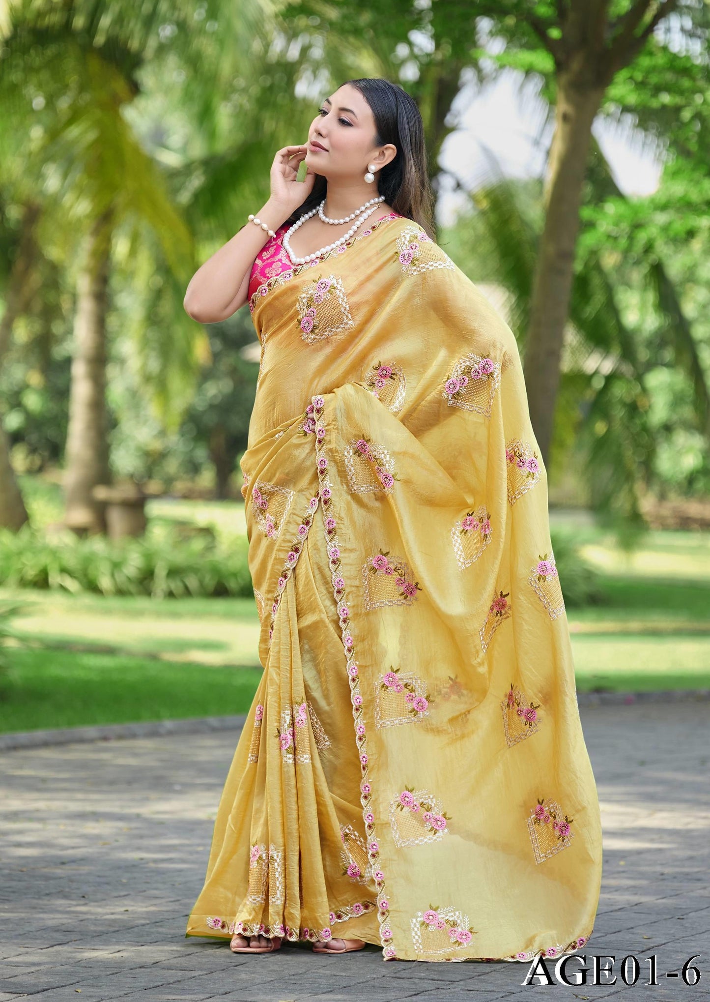 Beautifull Paper Silk With Floral Embroidery Work Saree
