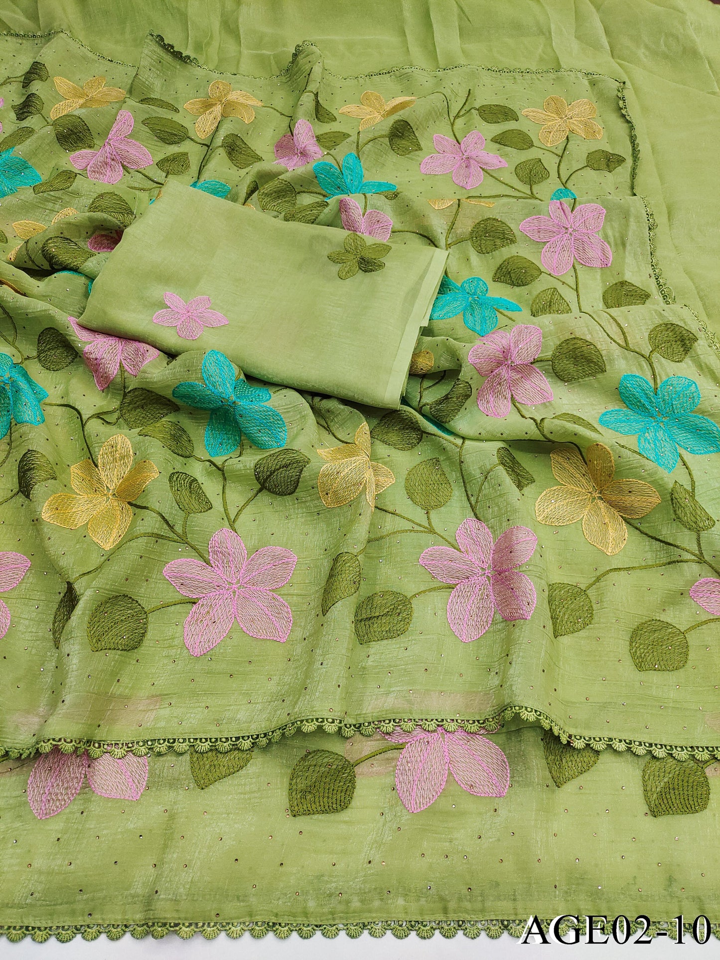 Beautifull Viscos Crunchy Silk With Embroidery Work Saree