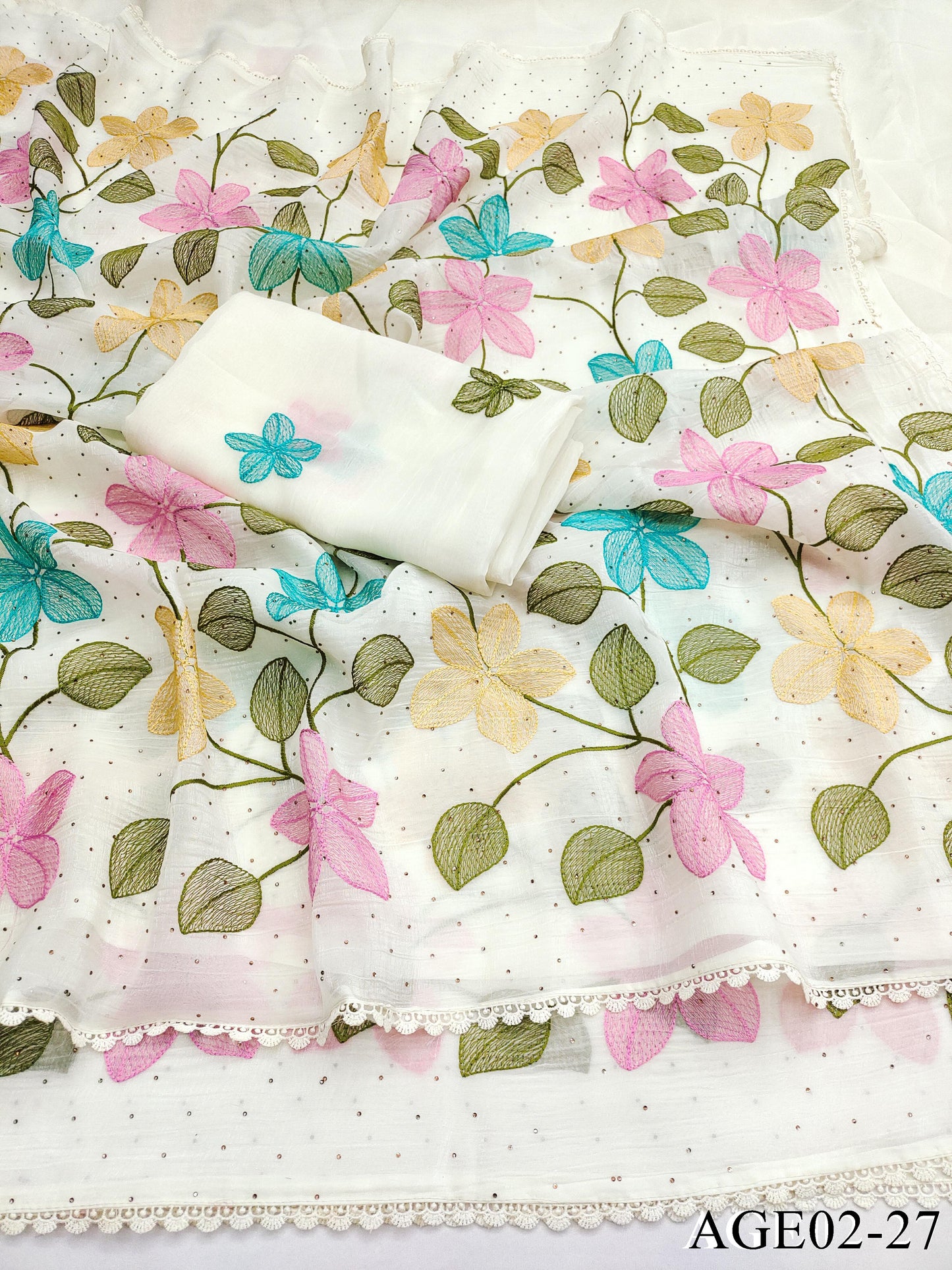 Beautifull Viscos Crunchy Silk With Embroidery Work Saree