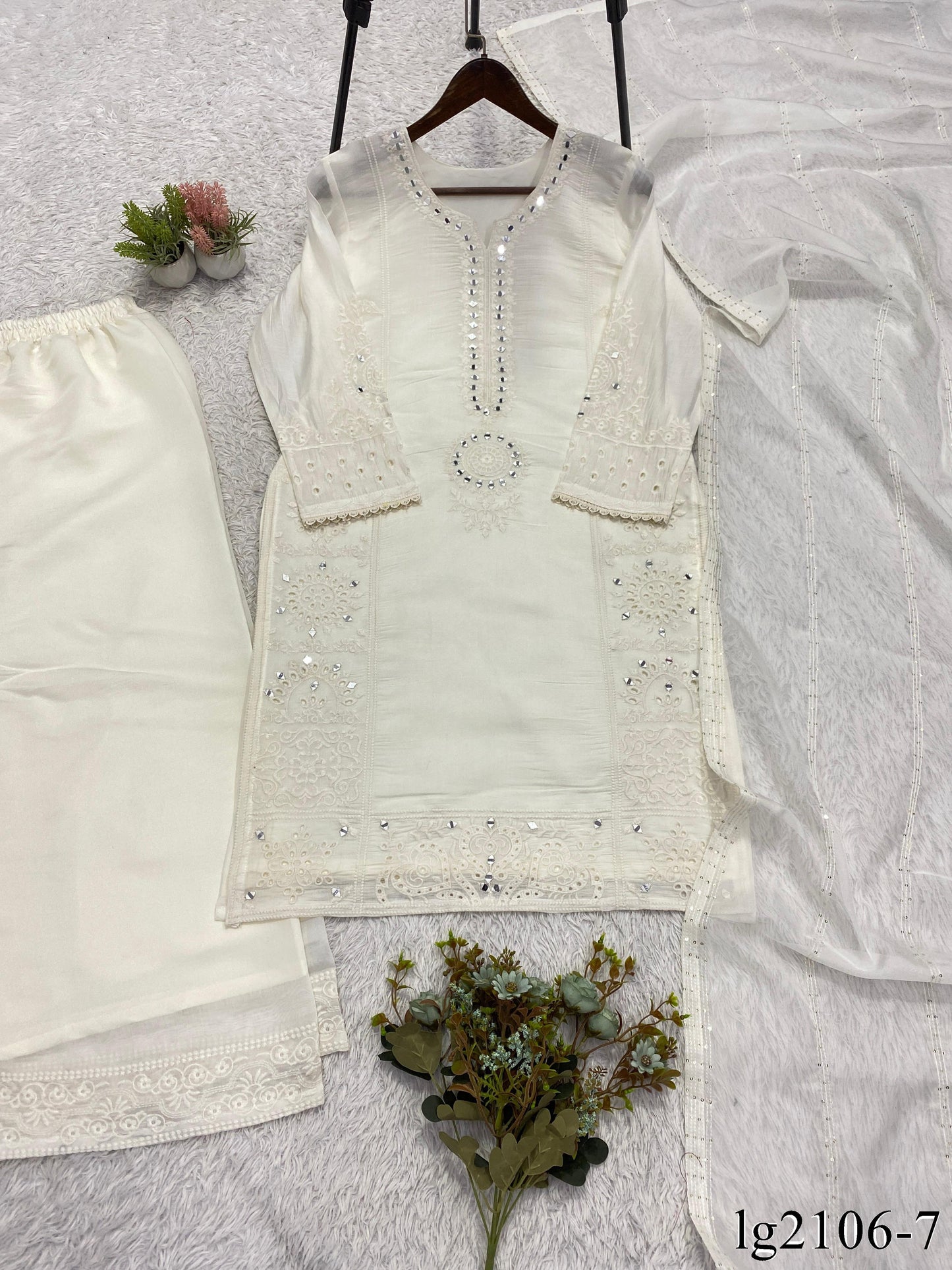 Beautiful Soft Rich Mal Chanderi With Hand Mirror & Sequence Embroidery Work Plazzo Suit