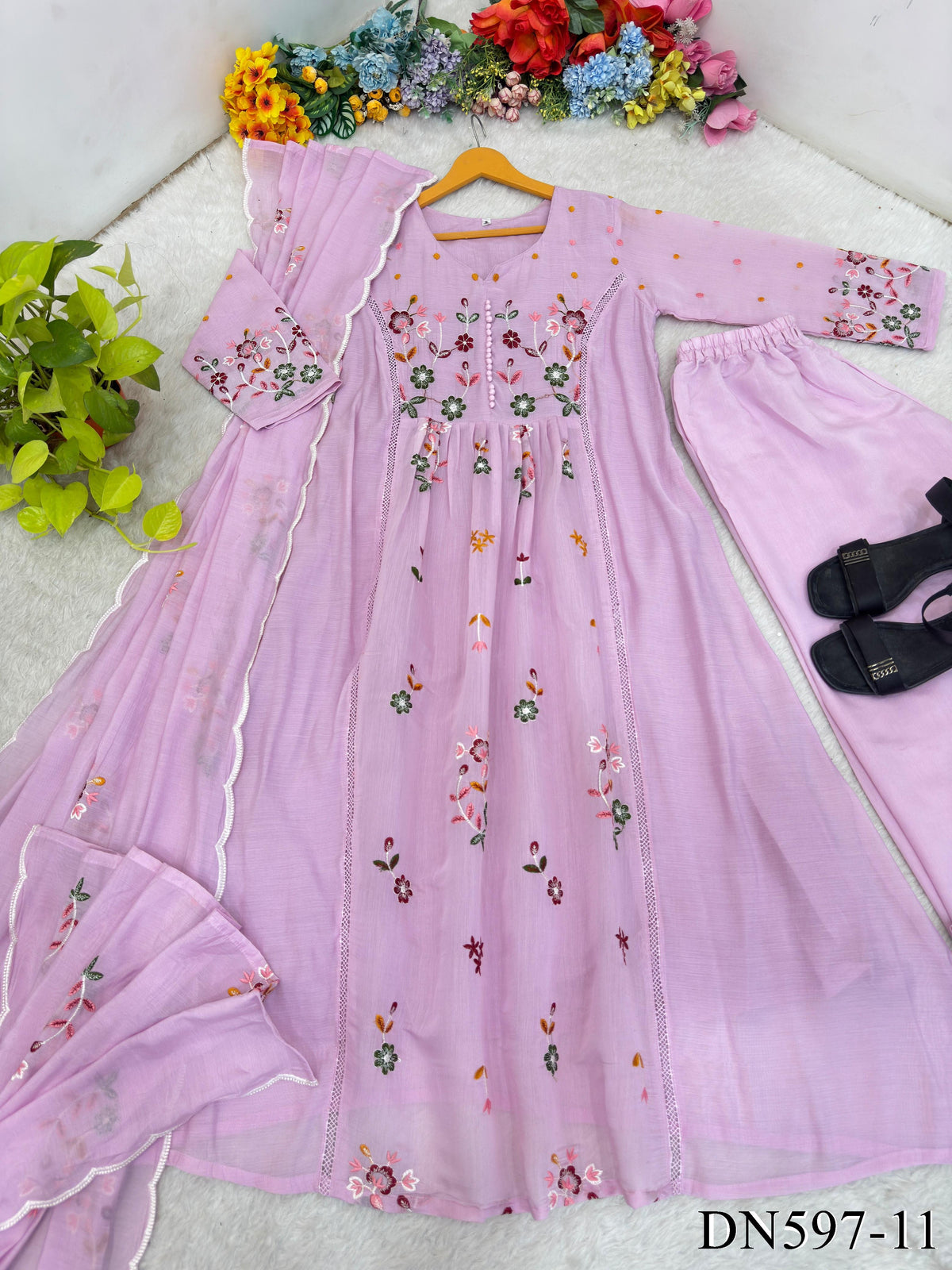 Beautifull Mul Chanderi With Embroidery Work Top Pent