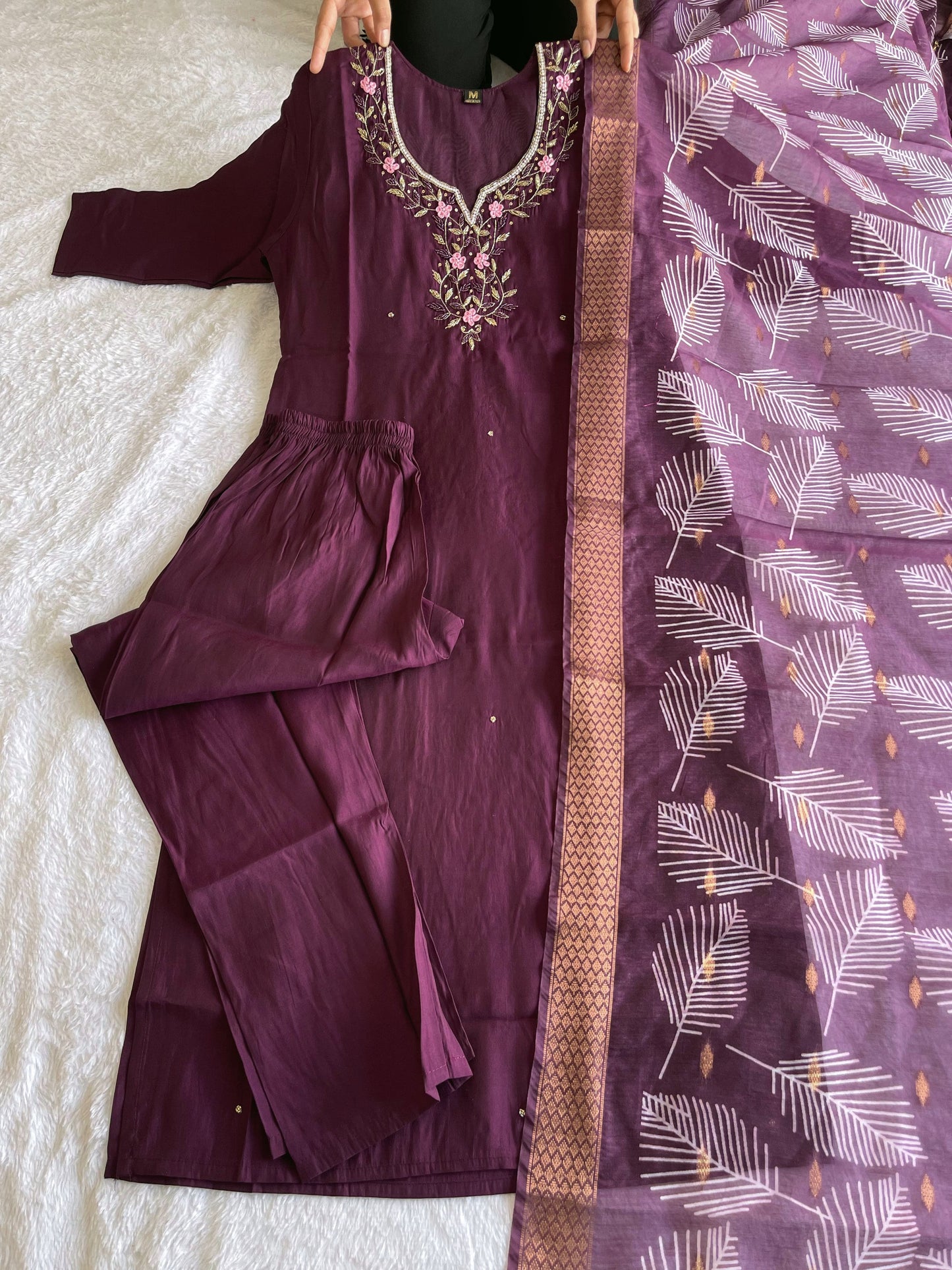 Traditional Vibes Roman Silk Hand Work Kurti Set With Outstanding Printed Design