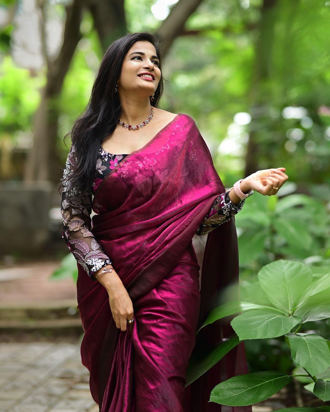 Fluid Tissue Silk Plain Work Saree