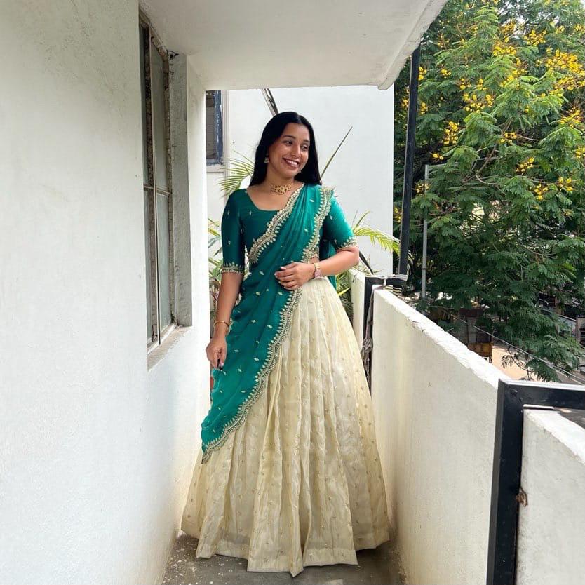 SOUTH STYLE SPECIAL VISCOS ZARI TISSUE SILK LEHENGA CHOLI