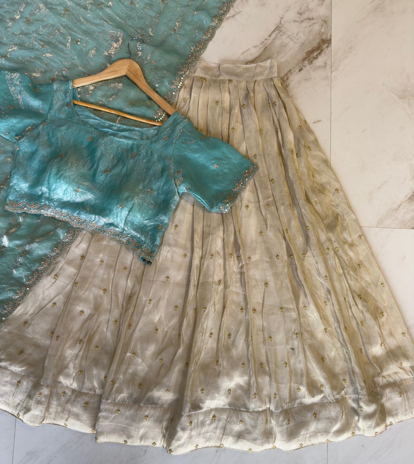 SOUTH STYLE SPECIAL VISCOS ZARI TISSUE SILK LEHENGA CHOLI