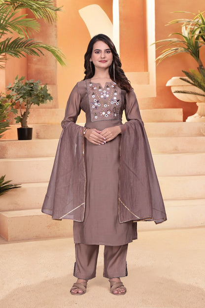 Beautifull Malchanderi Mirror Hand Work Top Bottom