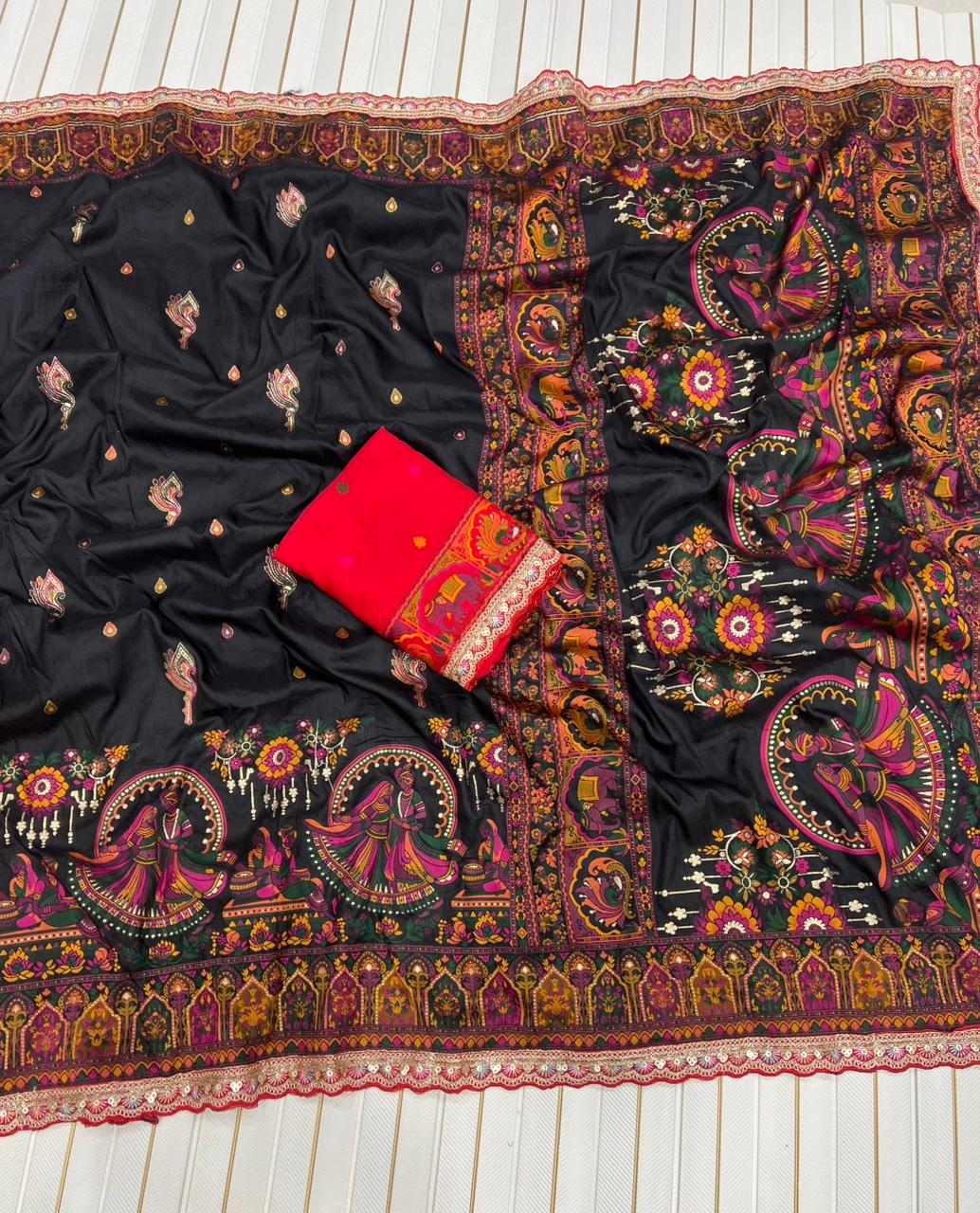 Beautifull Weadding Special Rajwadi Silk With Thread Woven Work Saree