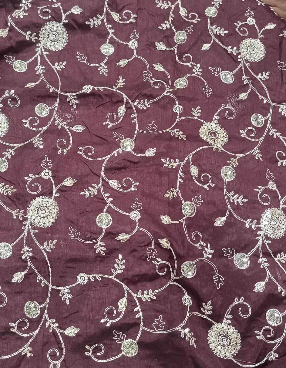 Beautifull Two Tone Tissue Silk With Embroidery Work Saree