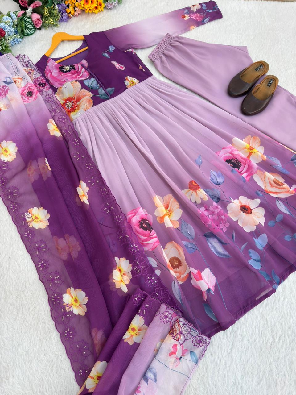 Beautifull Fox Georgette Handwork Neck Sleeve Gown