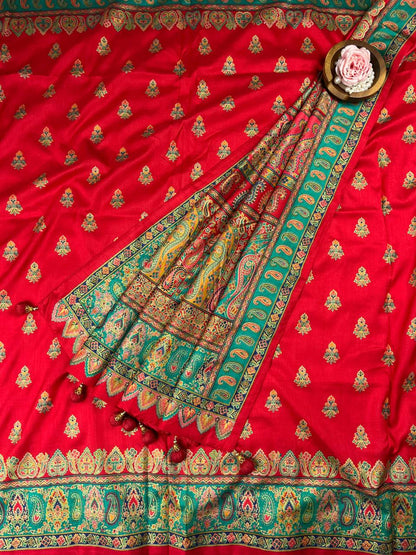 Beautifull Banarasi Silk With Zari Weaving Work Saree