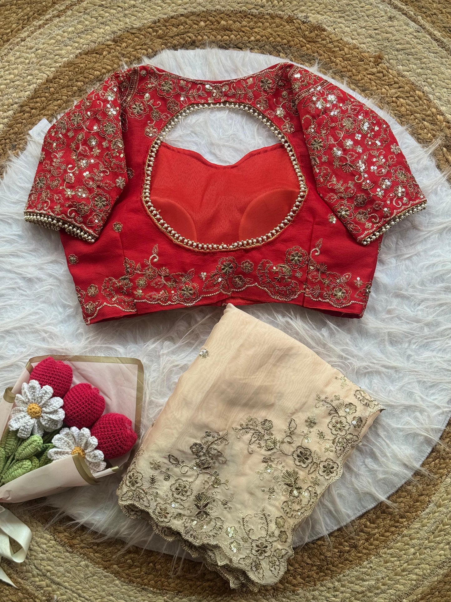 Beautifull Two Tone Silk With Embroidery Work Saree