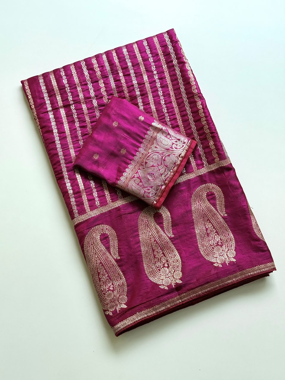Rich Jacquard Zari Mango Weaving Work Saree