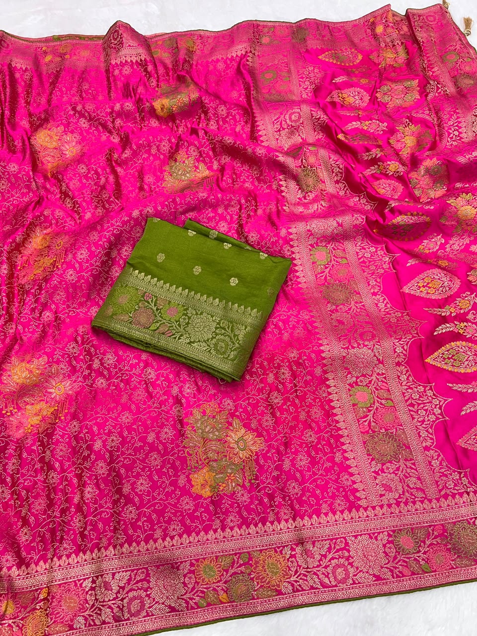 Heavy Mushroom Satin Silk Meenakari Zari Jacquard Weaving Saree