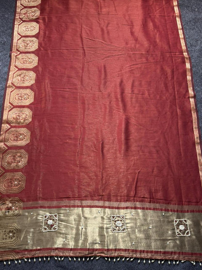 Beautifull Simmer Tissue Fabric Saree