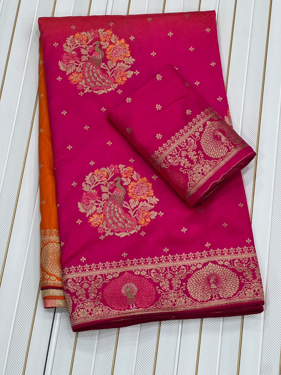 Rangrez Rani – Pure Dola Silk Meena Weave Saree