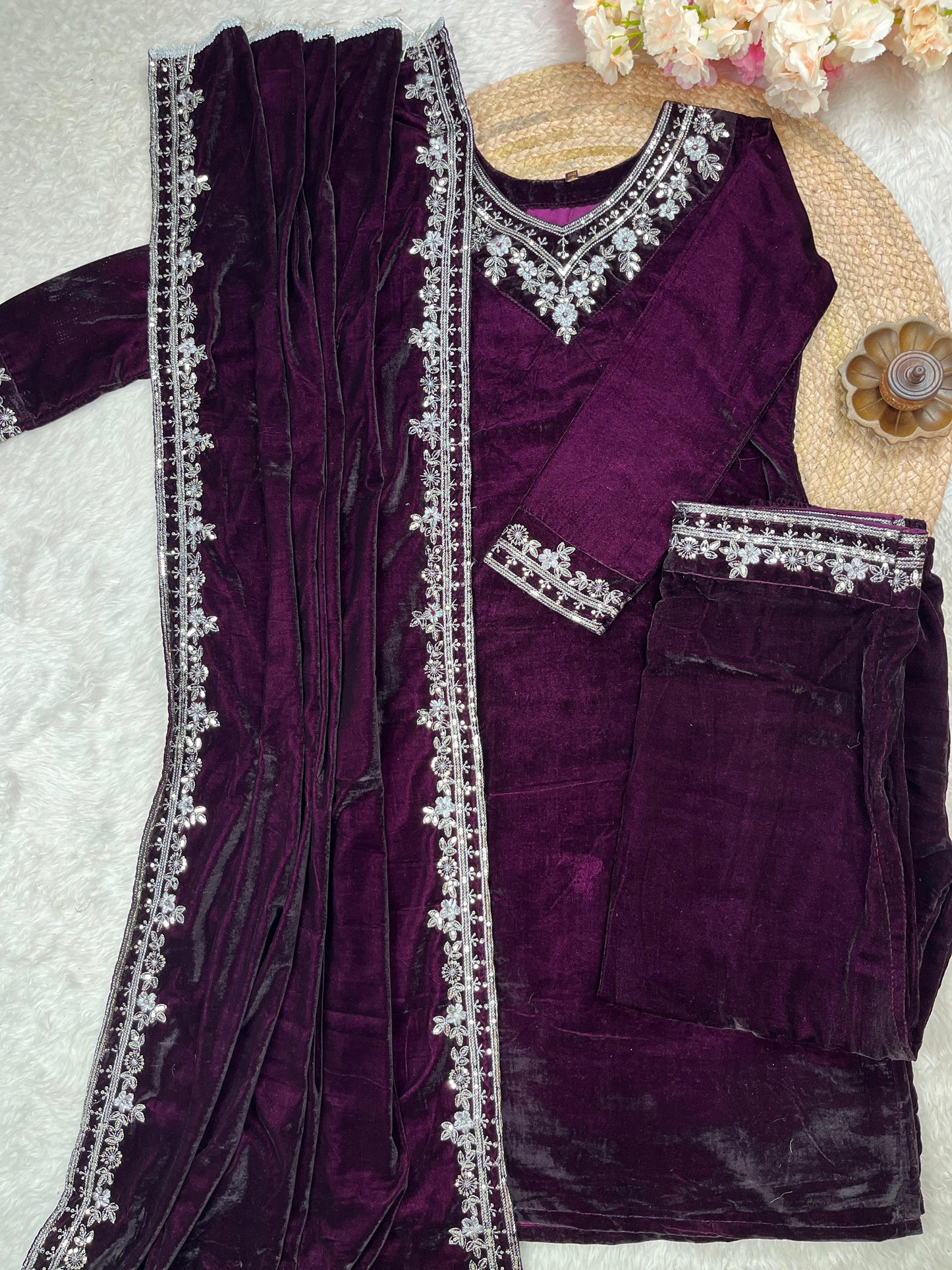 Winter Special Heavy Viscos Velvet Kurti Pant