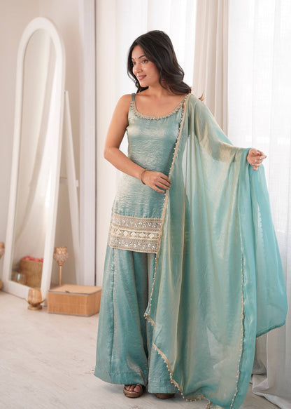 Doremon Crush Mirror Embroidered Suit Set
