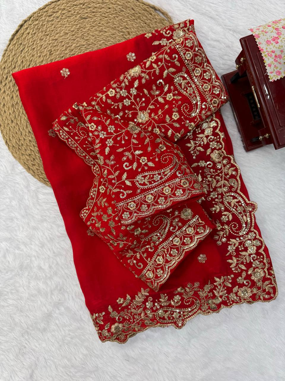 Heavy Fendy Silk Thread Sequins Embroidery Work Saree