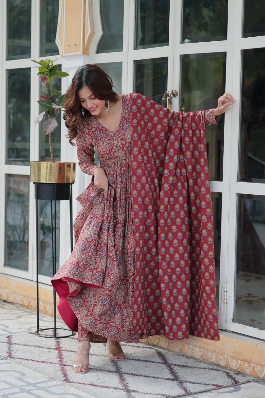 PURE COTTON BEAUTIFULL GOWN