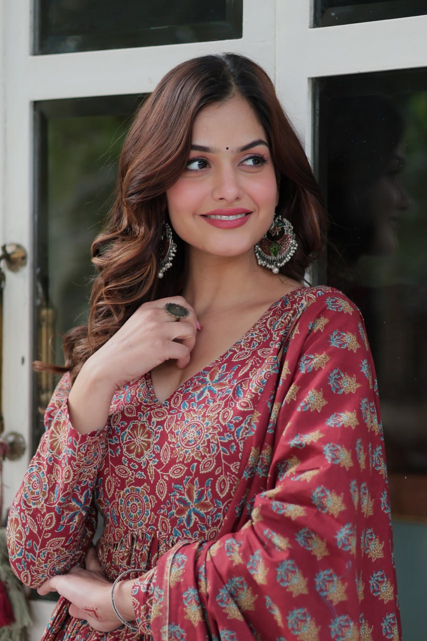 PURE COTTON BEAUTIFULL GOWN
