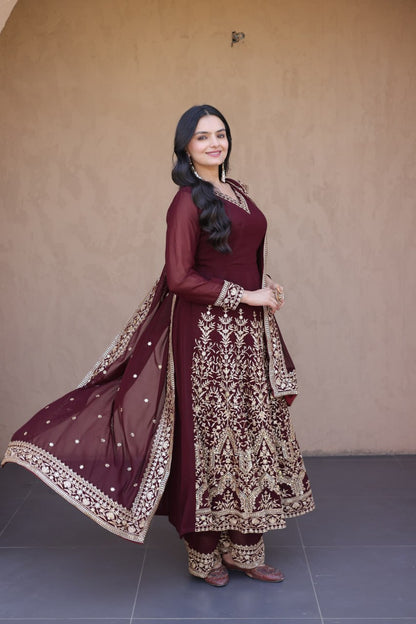 Beautifull Faux Blooming With Multi Sequience Work Gown