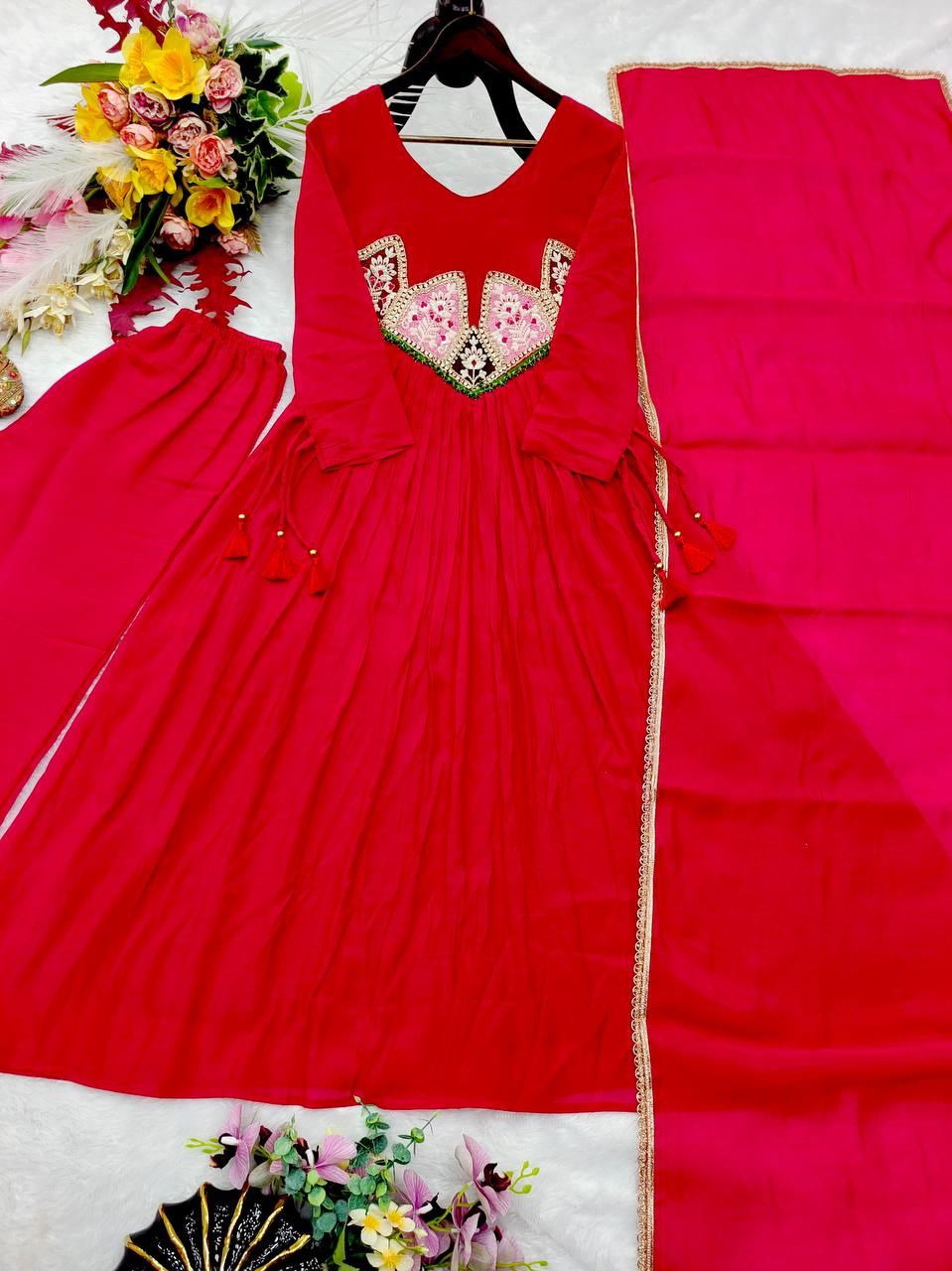 Royal Mal Sandhery Embroidered Suit Set