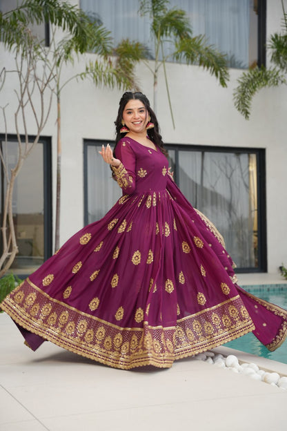 Star Georgette Full Sleeves Zari Embroidery Work Gown
