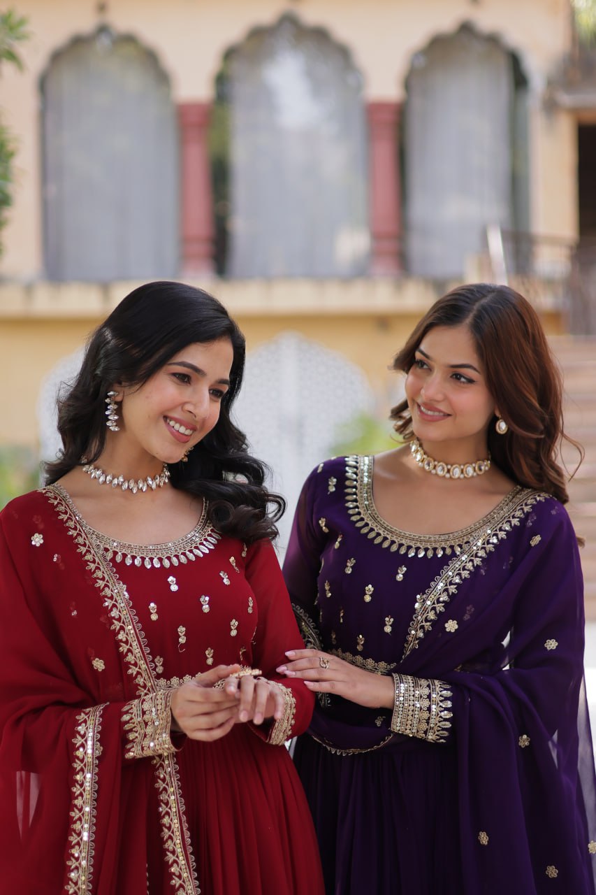 New Design Faux Blooming Embroidery Zari Work Gown