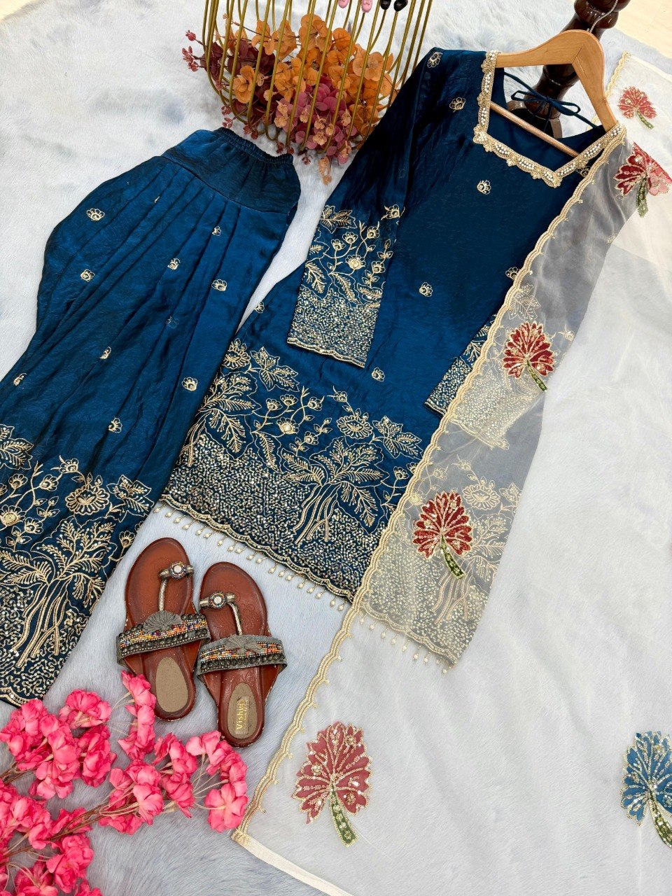 Pure Fendi Silk Embroidered Farshi Plazzo Suit Set