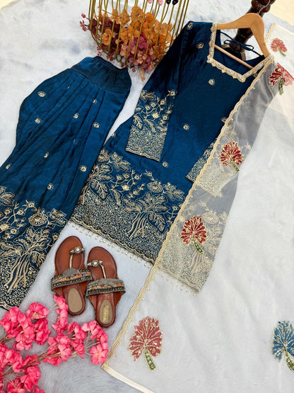 Pure Fendi Silk Embroidered Farshi Plazzo Suit Set