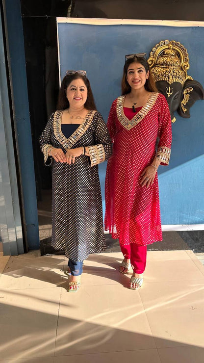 Beautifull Georgette Fabric With Embroidery Real Mirror Work Kurti