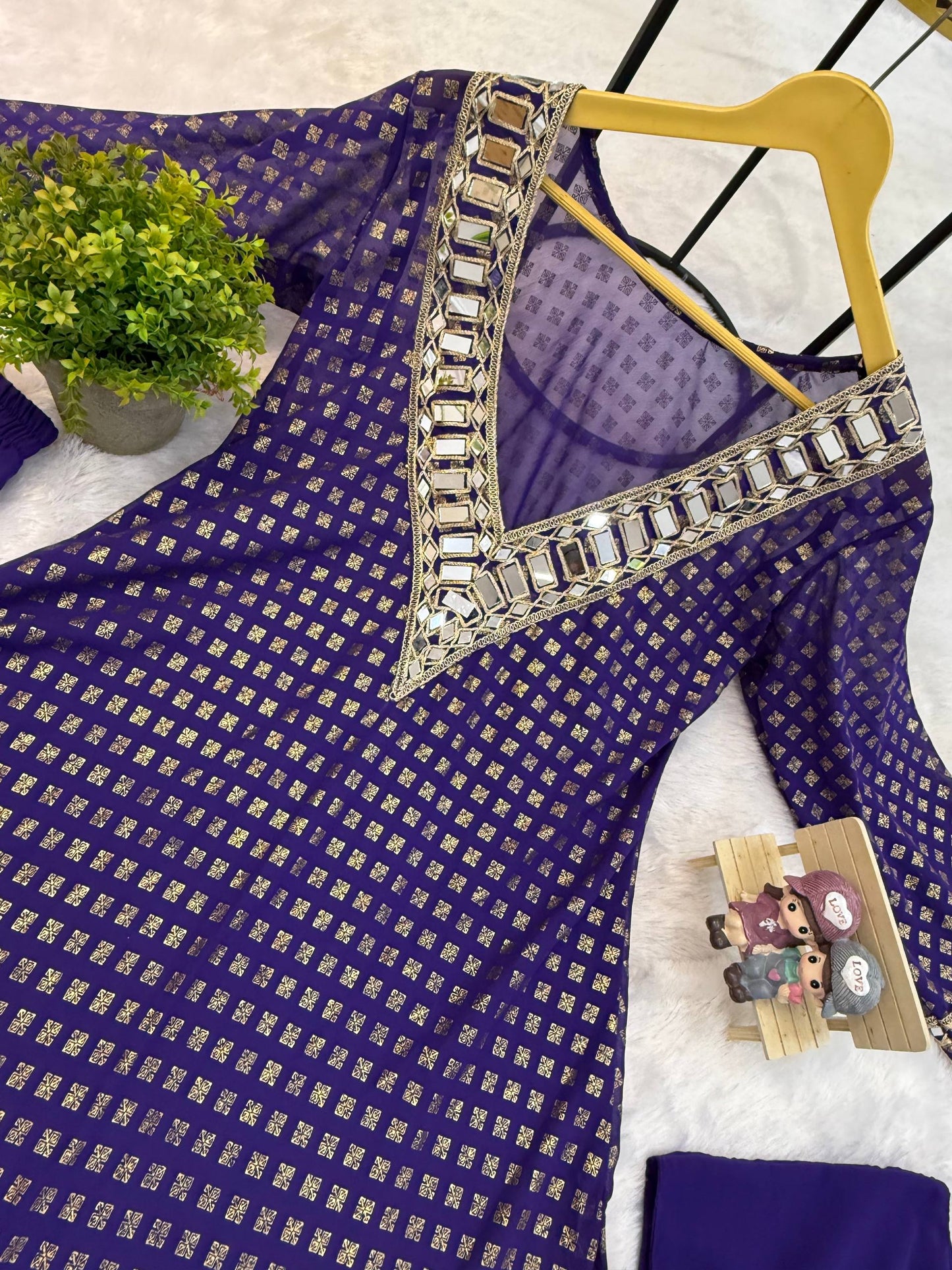 Beautifull Georgette Fabric With Embroidery Real Mirror Work Kurti