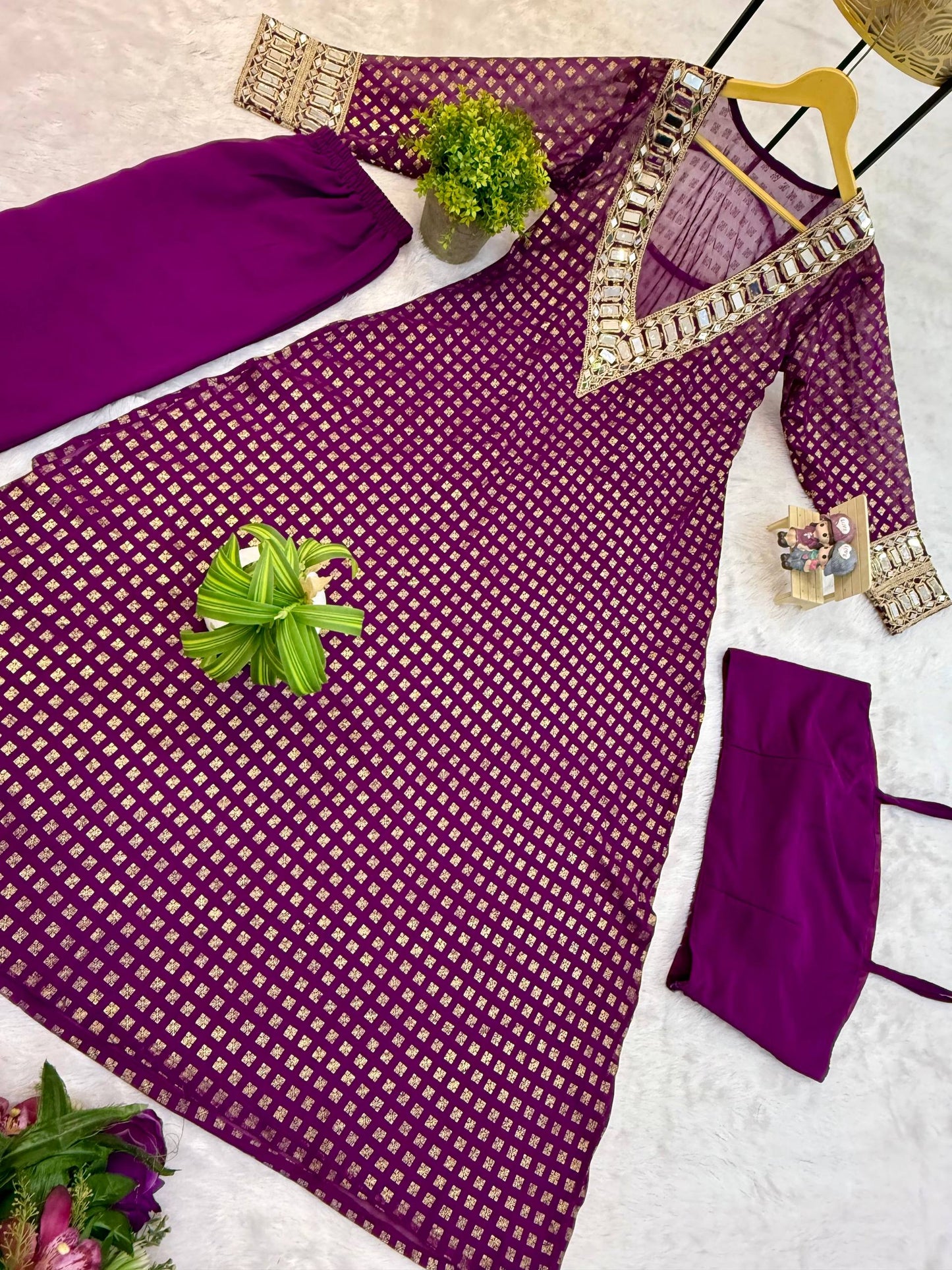 Beautifull Georgette Fabric With Embroidery Real Mirror Work Kurti