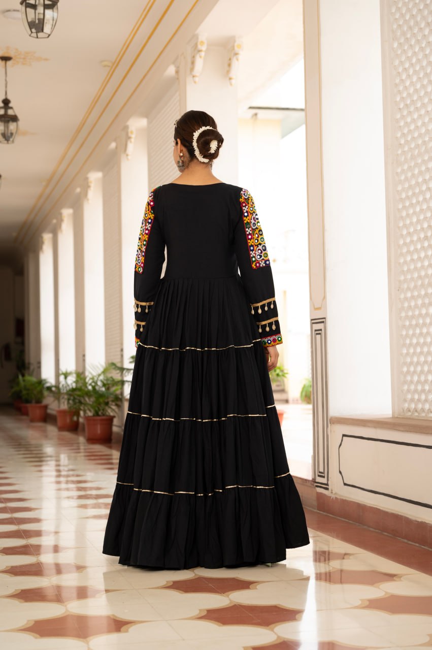 Kora Cotton Kutchi Gamthi Mirror Work Gown