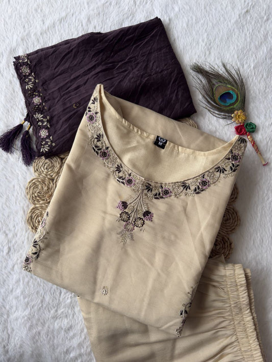 Cream Color Premium Roamn Silk With Embroidery Work Top Pent
