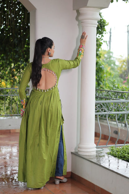 Navaratri Special Faux Georgette Leheriya Print Work Kurti