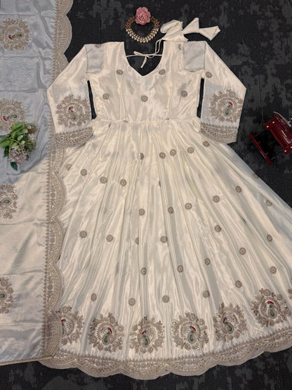 Chinon Silk With Coding Sequence Work Gown