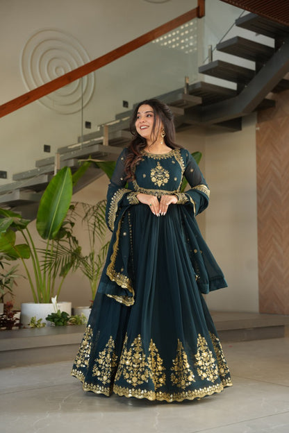TRENDING WOMNE'S SPECIAL VIRAL DESIGNER SUMMER WEDDING GOWN